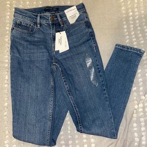 Brand New Calvin Klein Skinny Jeans